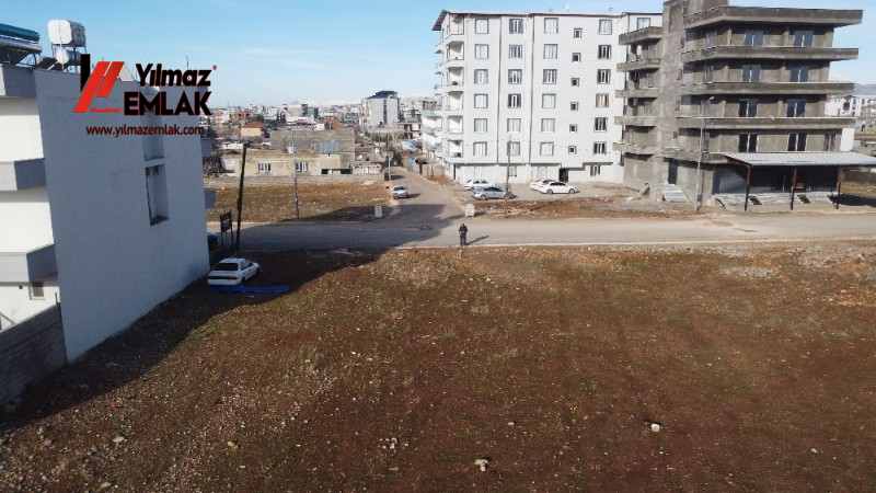 YILMAZ EMLAKTAN KAHTANIN EN BÜYÜK ÇEVRE YOLUNDA SATILIK 401m²ARSA