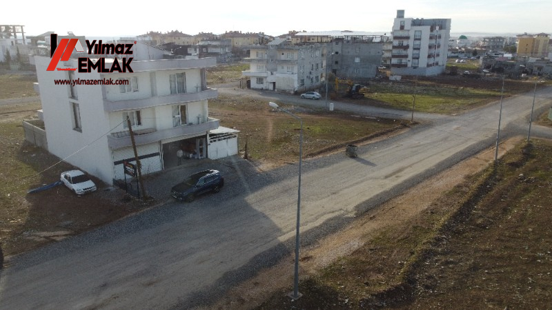 YILMAZ EMLAKTAN KAHTANIN EN BÜYÜK ÇEVRE YOLUNDA SATILIK 401m²ARSA