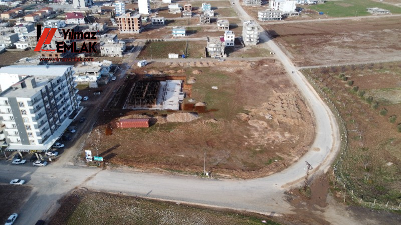 YILMAZ EMLAKTAN KAHTANIN EN BÜYÜK ÇEVRE YOLUNDA SATILIK 401m²ARSA