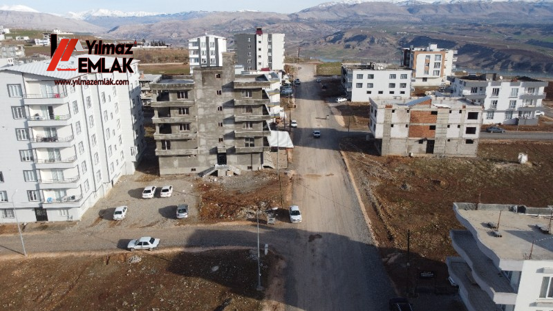 YILMAZ EMLAKTAN KAHTANIN EN BÜYÜK ÇEVRE YOLUNDA SATILIK 401m²ARSA