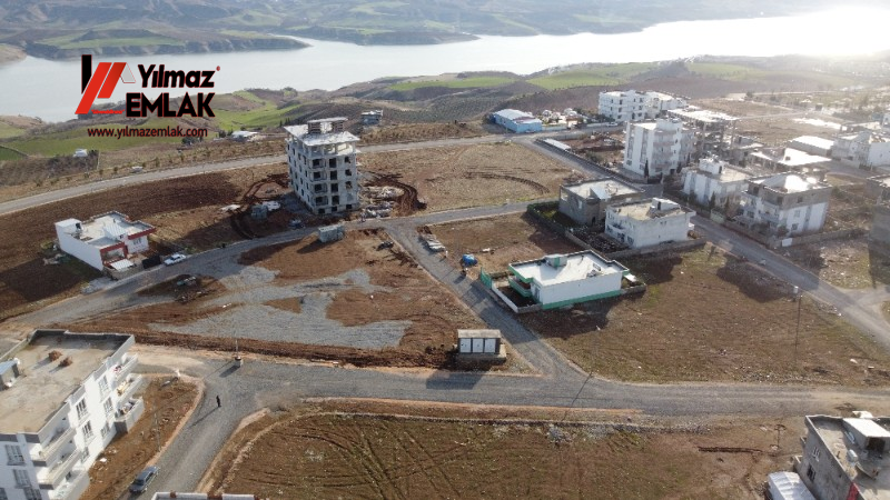 YILMAZ EMLAKTAN KAHTANIN EN BÜYÜK ÇEVRE YOLUNDA SATILIK 401m²ARSA