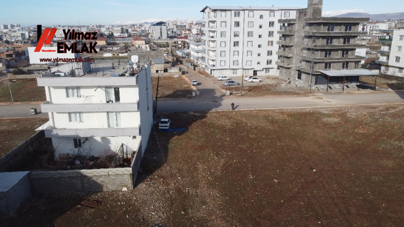 YILMAZ EMLAKTAN KAHTANIN EN BÜYÜK ÇEVRE YOLUNDA SATILIK 401m²ARSA