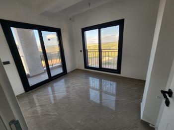 HİSAR MAHALLESİ’NDE DOĞA İÇİNDE LÜKS YAŞAM! MÜSTAKİL BAHÇELİ -BİTİŞİK NİZAM 3+1 VİLLA