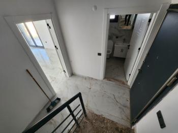 HİSAR MAHALLESİ’NDE DOĞA İÇİNDE LÜKS YAŞAM! MÜSTAKİL BAHÇELİ -BİTİŞİK NİZAM 3+1 VİLLA