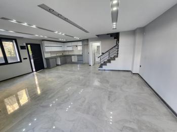 EFELER MAHALLESİ’NDE ULTRA LÜKS YAŞAM! ÖZEL HAVUZLU -BİTİŞİK NİZAM - PRESTİJ VİLLA 