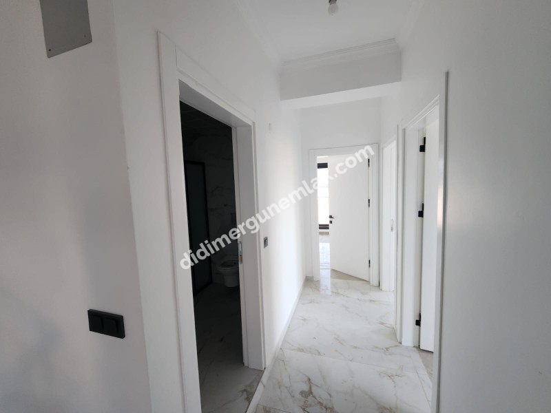 HİSAR MAHALLESİ’NDE DOĞA İÇİNDE LÜKS YAŞAM! MÜSTAKİL BAHÇELİ -BİTİŞİK NİZAM 3+1 VİLLA