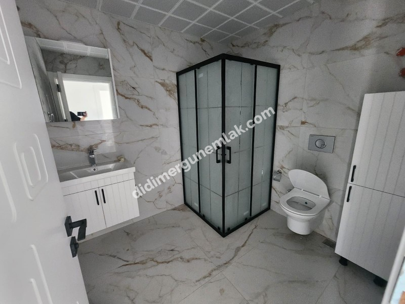 HİSAR MAHALLESİ’NDE DOĞA İÇİNDE LÜKS YAŞAM! MÜSTAKİL BAHÇELİ -BİTİŞİK NİZAM 3+1 VİLLA