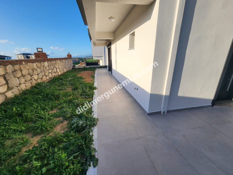 HİSAR MAHALLESİ’NDE DOĞA İÇİNDE LÜKS YAŞAM! MÜSTAKİL BAHÇELİ -BİTİŞİK NİZAM 3+1 VİLLA