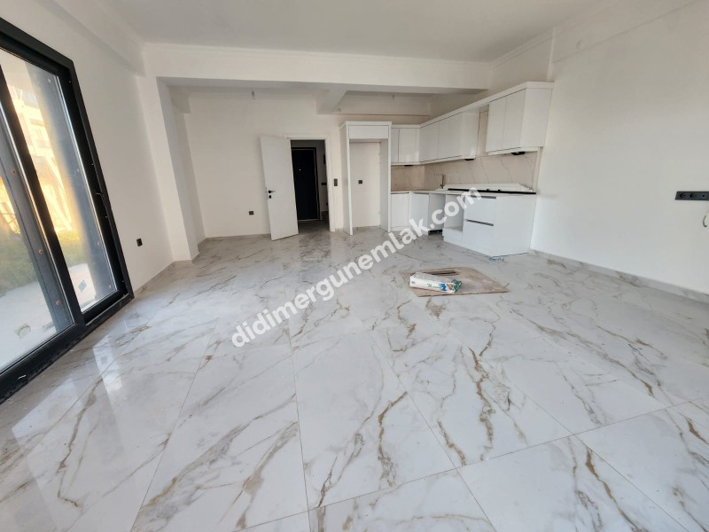 HİSAR MAHALLESİ’NDE DOĞA İÇİNDE LÜKS YAŞAM! MÜSTAKİL BAHÇELİ -BİTİŞİK NİZAM 3+1 VİLLA