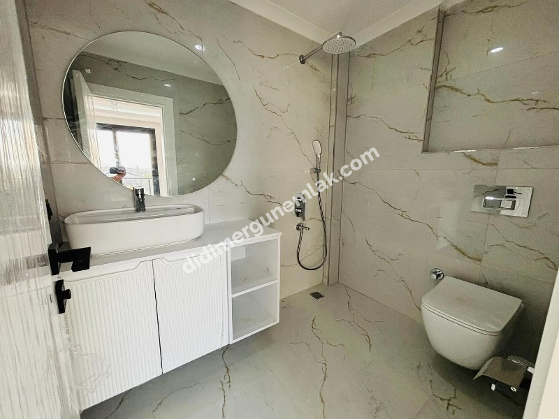 HİSAR MAHALLESİ’NDE DENİZ MANZARALI  DENİZ MANZARALI ULTRA LÜKS VİLLA!!!