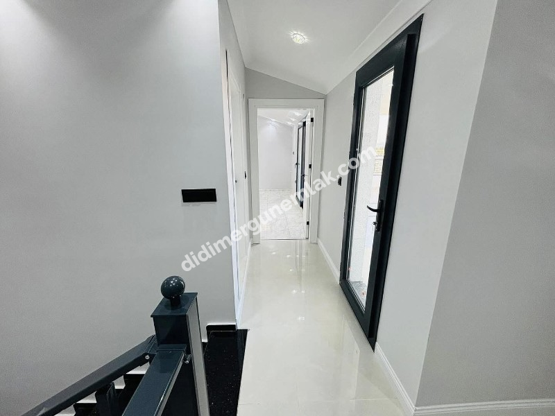 HİSAR MAHALLESİ’NDE DENİZ MANZARALI  DENİZ MANZARALI ULTRA LÜKS VİLLA!!!