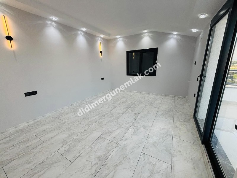 HİSAR MAHALLESİ’NDE DENİZ MANZARALI  DENİZ MANZARALI ULTRA LÜKS VİLLA!!!