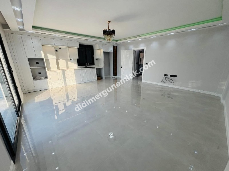 HİSAR MAHALLESİ’NDE DENİZ MANZARALI  DENİZ MANZARALI ULTRA LÜKS VİLLA!!!