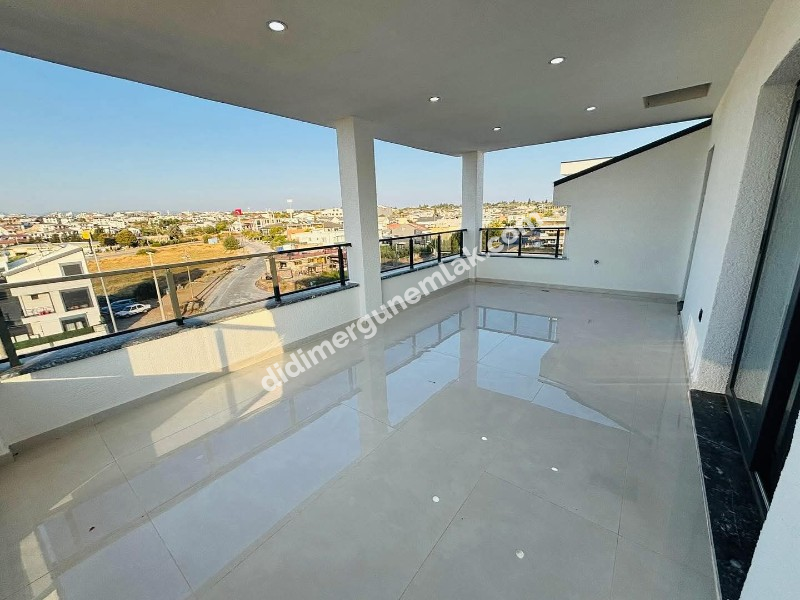 HİSAR MAHALLESİ’NDE DENİZ MANZARALI  DENİZ MANZARALI ULTRA LÜKS VİLLA!!!