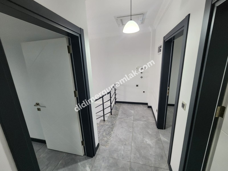 HİSAR MAHALLESİ’NDE PRESTİJLİ SİTE İÇERİSİNDE ÖZEL OTOPARKLI 3+1 LÜKS VİLLA! 