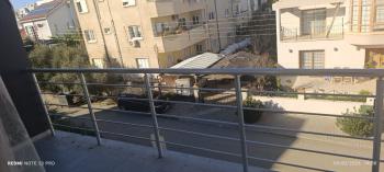 Lefkoşa Gönyeli'de Full Eşyalı Kiralık 2+1 Daire 