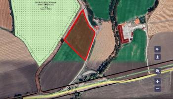 Güvenay - Çorum Celil Kırı Mevkii Belediye At Çiftliği Yanı Satılık İmara Yakın Satılık Tarla