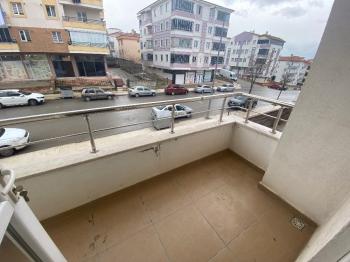 GÜVENAY - ÇORUM GÜLABİBEY MAH.HUZUR EVİ ALTINDA SATILIK 3+1 DAİRE 