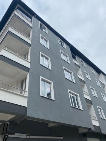 GÜVENAY - ÇORUM ULUKAVAK MAH. MEHMETCİK LİSESİ CİVARI  3+1 SATILIK DAİRE 
