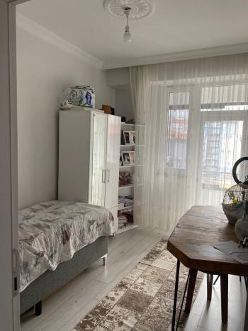 GÜVENAY - ÇORUM ULUKAVAK MAH. MEHMETCİK LİSESİ CİVARI  3+1 SATILIK DAİRE 