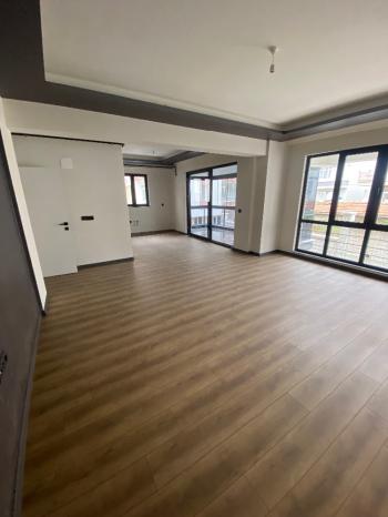 GÜVENAY - ÇORUM BAHÇELİEVLER MAH. CUMARTESİ PAZARI CİVARI 3+1 SIFIR SATILIK DAİRE