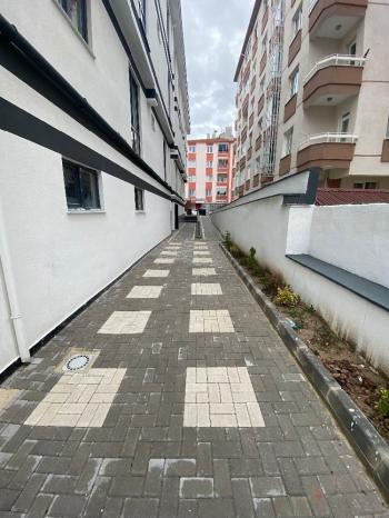 GÜVENAY - ÇORUM BAHÇELİEVLER MAH. CUMARTESİ PAZARI CİVARI 3+1 SIFIR SATILIK DAİRE 
