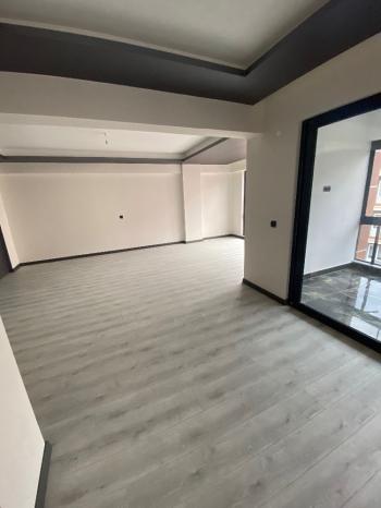 GÜVENAY - ÇORUM BAHÇELİEVLER MAH. CUMARTESİ PAZARI CİVARI 3+1 SIFIR SATILIK DAİRE 