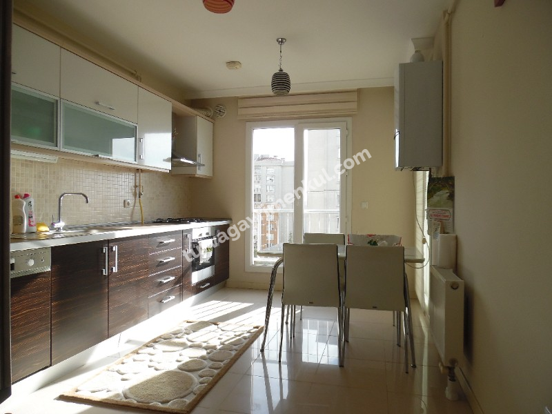 ARMADACİTY  BİRİNCİ ETAPTA SATILIK 4+1 DAİRE 