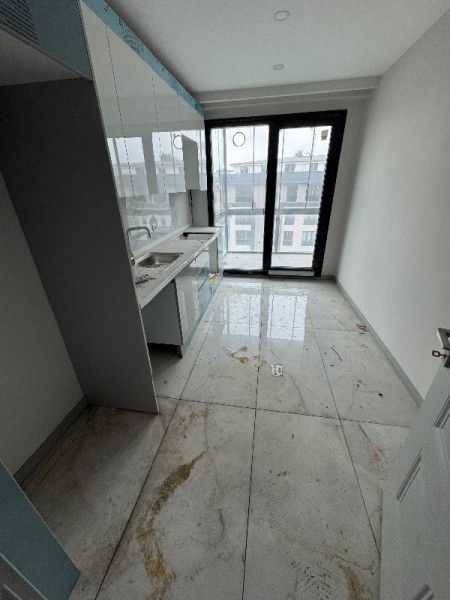 Yeşilpınar Ana Cadde'de Yüzme Havuzlu Bitmiş Proje'de 4+2 Satılık Dubleks