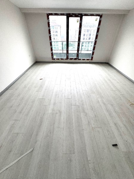 Yeşilpınar Ana Cadde'de Yüzme Havuzlu Bitmiş Proje'de 4+2 Satılık Dubleks