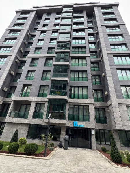 Yeşilpınar Ana Cadde'de Yüzme Havuzlu Bitmiş Proje'de 4+2 Satılık Dubleks