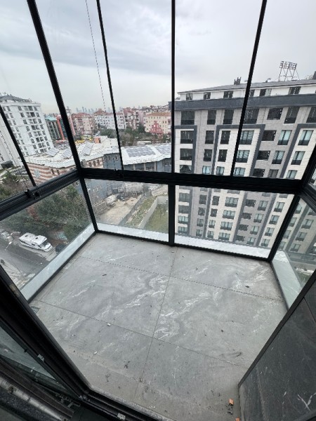 Yeşilpınar Ana Cadde'de Yüzme Havuzlu Bitmiş Proje'de 4+2 Satılık Dubleks