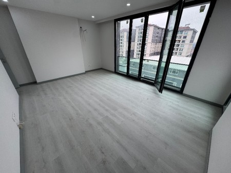 Yeşilpınar Ana Cadde'de Yüzme Havuzlu Bitmiş Proje'de 4+2 Satılık Dubleks