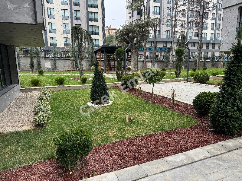 Yeşilpınar Ana Cadde'de Yüzme Havuzlu Bitmiş Proje'de 4+2 Satılık Dubleks