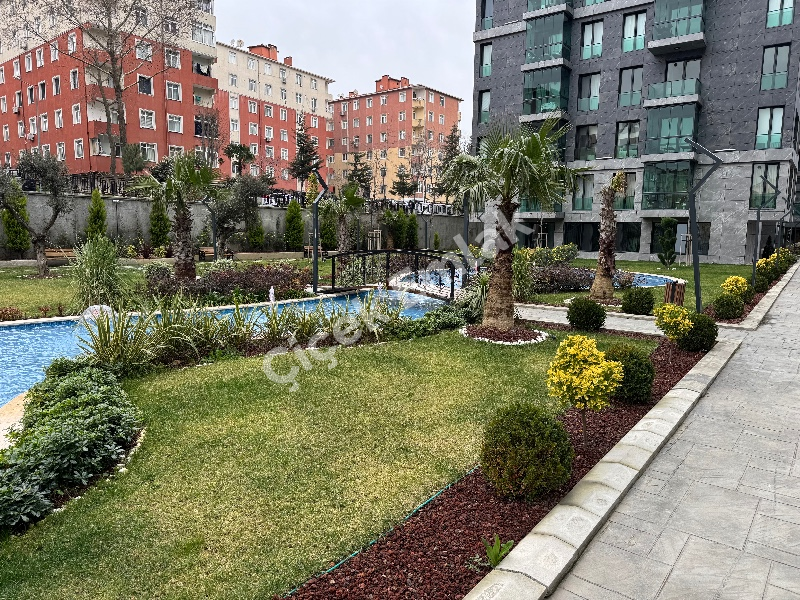 Yeşilpınar Ana Cadde'de Yüzme Havuzlu Bitmiş Proje'de 4+2 Satılık Dubleks