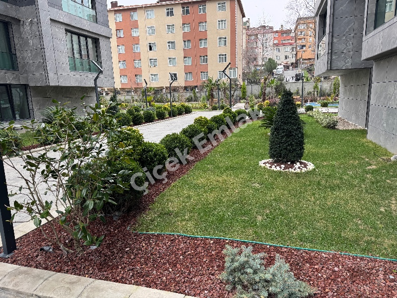 Yeşilpınar Ana Cadde'de Yüzme Havuzlu Bitmiş Proje'de 4+2 Satılık Dubleks