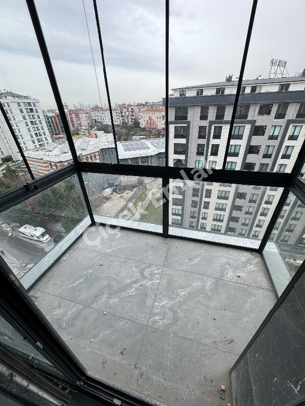 Yeşilpınar Ana Cadde'de Yüzme Havuzlu Bitmiş Proje'de 4+2 Satılık Dubleks