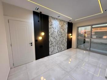 Didim'de Satılık 3+1 Havuzlu Otoparklı Villa