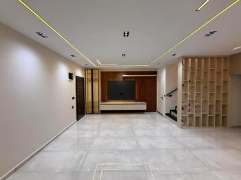 Didim'de Satılık 3+1 Havuzlu Otoparklı Villa