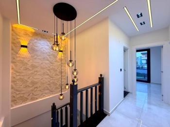 Didim'de Satılık 3+1 Havuzlu Otoparklı Villa