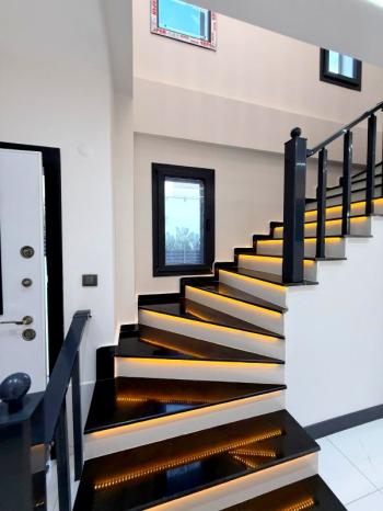 Didim'de Denize 500 Metre Mesafede Satılık 4+1 Villa