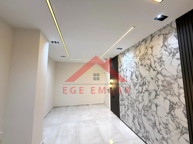 Didim'de Satılık 3+1 Havuzlu Otoparklı Villa