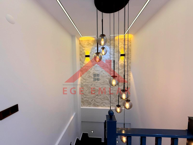 Didim'de Satılık 3+1 Havuzlu Otoparklı Villa