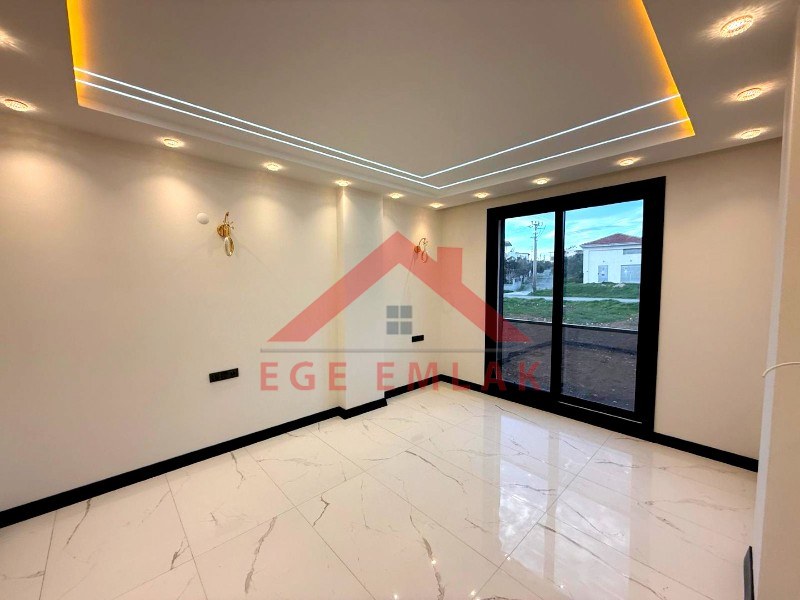 Didim'de Denize 500 Metre Mesafede Satılık 4+1 Villa