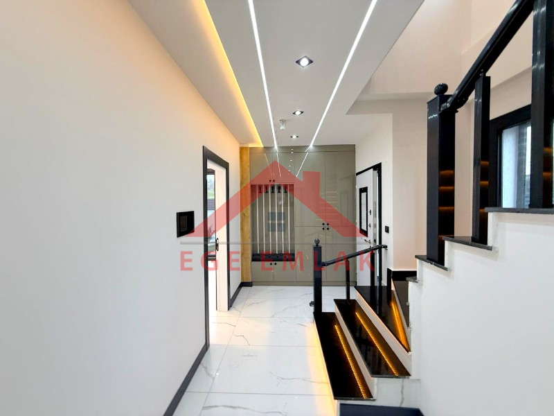 Didim'de Denize 500 Metre Mesafede Satılık 4+1 Villa