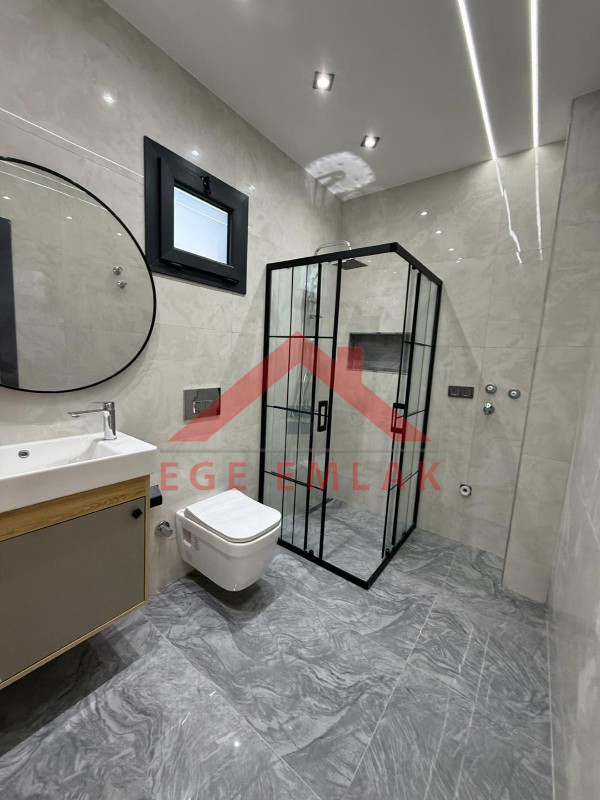 Didim'de Denize 500 Metre Mesafede Satılık 4+1 Villa