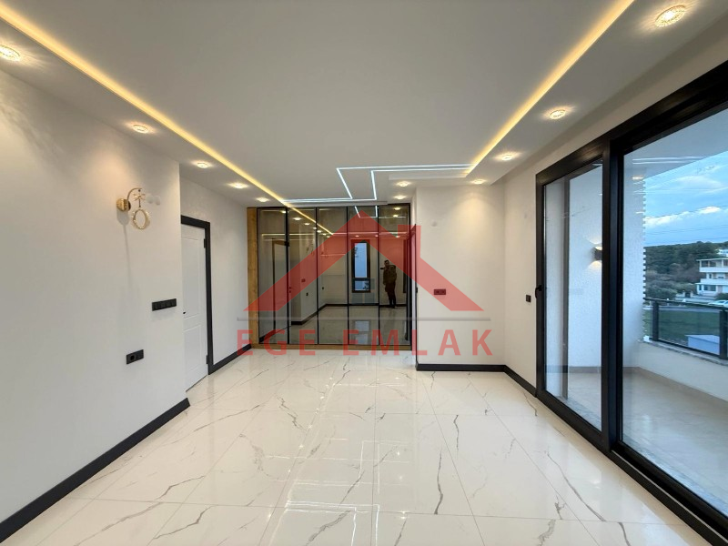 Didim'de Denize 500 Metre Mesafede Satılık 4+1 Villa