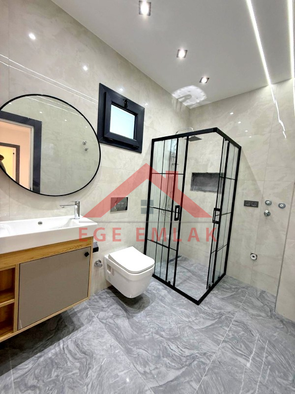 Didim'de Denize 500 Metre Mesafede Satılık 4+1 Villa