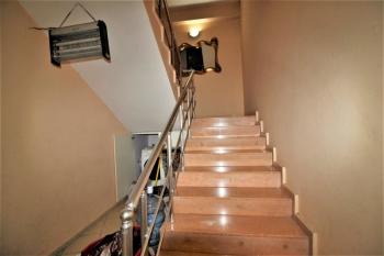 Elmas’tan Hürriyet’te Merkezi Konumlu Triplex Müstakil 6+1