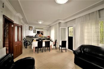 Elmas’tan Hürriyet’te Merkezi Konumlu Triplex Müstakil 6+1